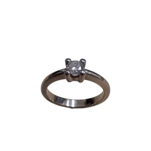 Anillo De Oro Blanco 18k Con Diamante