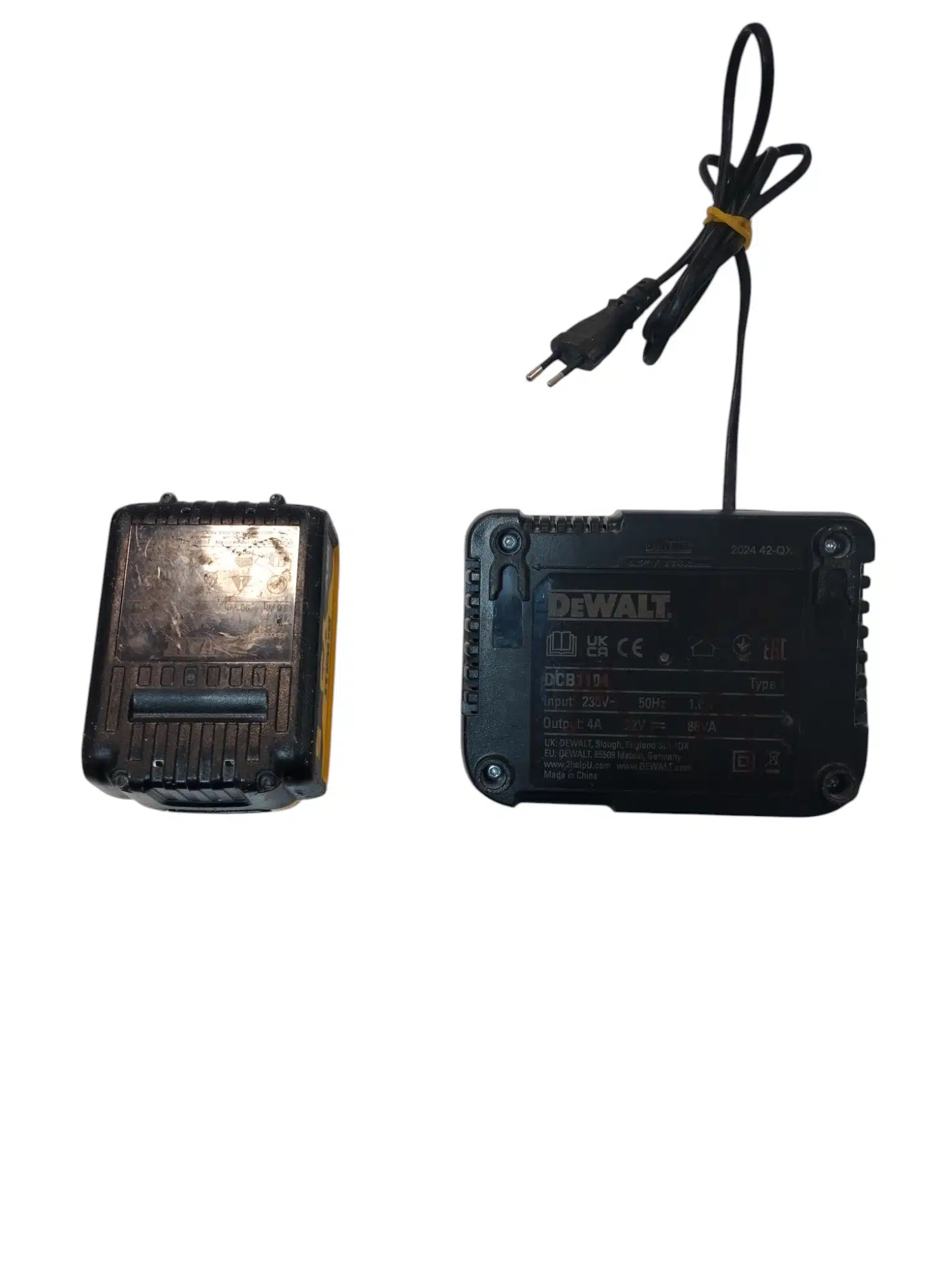 Taladro Percutor DeWalt DCH113 + Cargador de Segunda Mano - Imagen 8