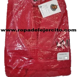 Albornoz rojo de la UME (original de la UME)